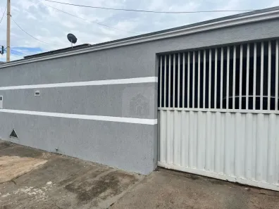 Casa com 3 Quartos à venda, 160m² no Jardim Patrícia, Uberlândia