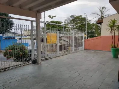 Casa com 3 Quartos à venda, 160m² no Jardim Santa Clara, Taubaté