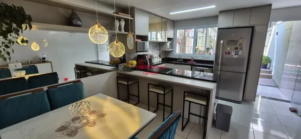Casa de Condomínio com 3 Quartos para alugar, 200m² no Vila Alba, São Paulo