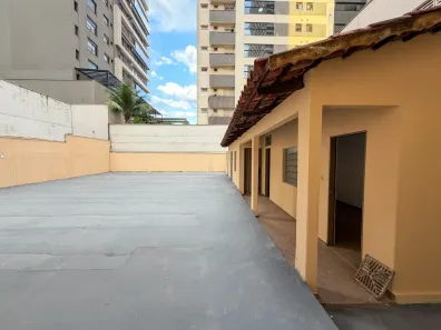 Imóvel Comercial com 4 Quartos para alugar, 319m² no Setor Marista, Goiânia
