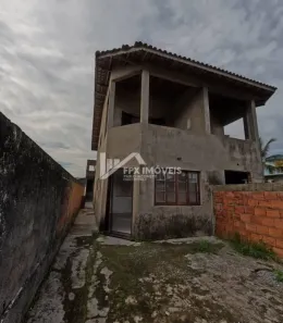 Sobrado com 2 Quartos à venda, 175m² no , Itanhaém