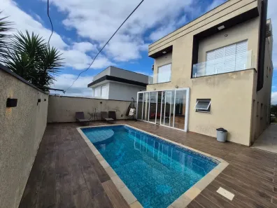 Casa de Condomínio com 3 Quartos para alugar, 270m² no Aruã, Mogi das Cruzes