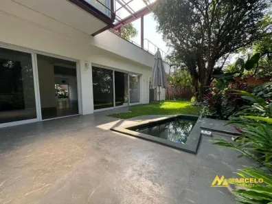 Casa com 4 Quartos para venda ou aluguel, 320m² no Siciliano, São Paulo