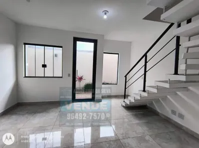 Sobrado com 2 Quartos à venda, 70m² no Vila Figueira, Suzano