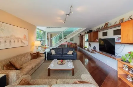 Sobrado com 3 Quartos à venda, 340m² no Sumaré, São Paulo