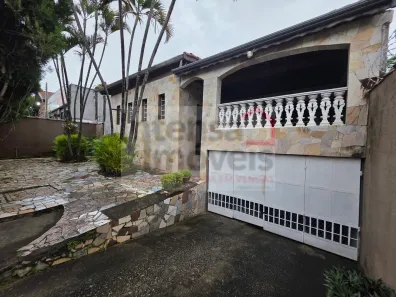 Casa com 3 Quartos à venda, 253m² no Granjas Santa Terezinha, Taubaté