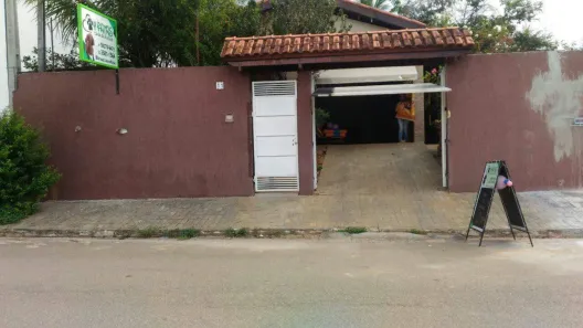 Casa com 2 Quartos à venda, 306m² no Residencial Estoril, Taubaté