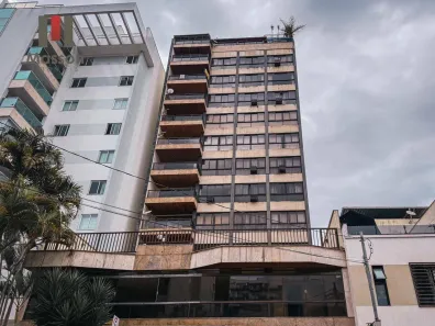 Apartamento com 4 Quartos à venda, 238m² no São Mateus, Juiz de Fora