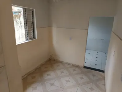 Casa com 2 Quartos para alugar, 90m² no Presidente Altino, Osasco