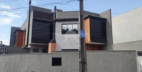 Sobrado com 3 Quartos à venda, 97m² no Petrópolis, Joinville