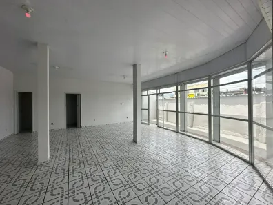 Ponto Comercial para venda ou aluguel, 50m² no Campo Grande, Rio de Janeiro