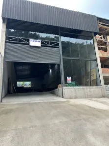 Ponto Comercial para alugar, 436m² no Corrêas, Petrópolis