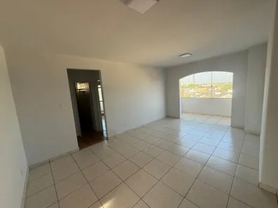 Apartamento com 2 Quartos para alugar, 90m² no Vila Lucy, Goiânia