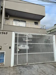 Sobrado com 3 Quartos à venda, 240m² no Santa Regina, Camboriú