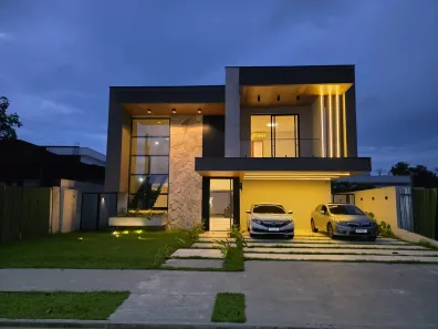 Casa de Condomínio com 4 Quartos à venda, 371m² no Ponta Negra, Manaus