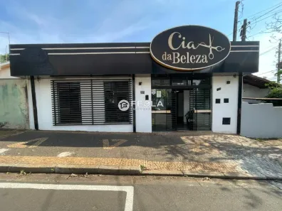 Imóvel Comercial com 3 Quartos para alugar, 230m² no Antônio Zanaga, Americana