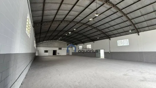Galpão/Depósito/Armazém à venda, 750m² no Chácaras Reunidas, São José dos Campos