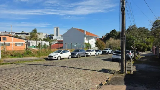 Lote/Terreno à venda, 825m² no Cidade Nova, Caxias do Sul