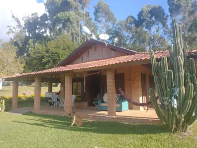 Fazenda/Sítio com 3 Quartos à venda, 10000m² no , São Bento do Sapucaí
