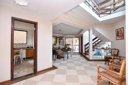 Casa com 4 Quartos à venda, 180m² no Badu, Niterói