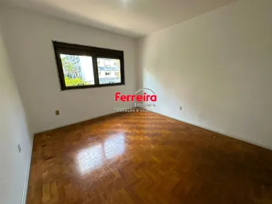 Apartamento com 2 Quartos para alugar, 60m² no Auxiliadora, Porto Alegre