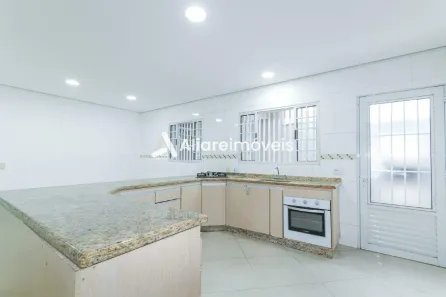 Casa com 2 Quartos para alugar, 175m² no Jardim Teresa, São Paulo