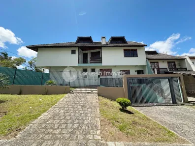Sobrado com 4 Quartos para alugar, 220m² no Capão da Imbuia, Curitiba