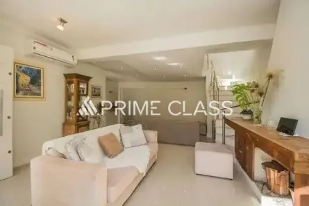 Sobrado com 4 Quartos à venda, 257m² no Nossa Senhora das Graças, Canoas
