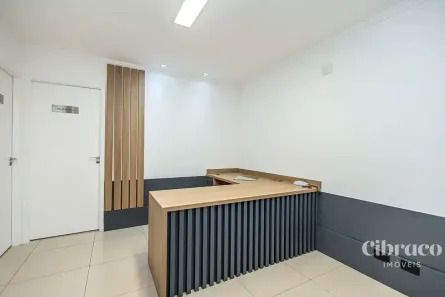 Sala Comercial para alugar, 73m² no Centro Cívico, Curitiba