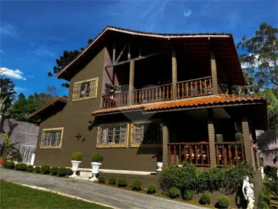 Casa de Condomínio com 4 Quartos à venda, 250m² no Jardim das Palmeiras (Zona Sul), São Paulo