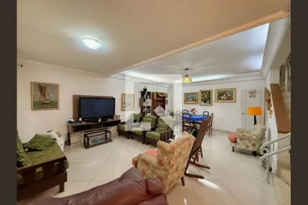Casa com 3 Quartos à venda, 210m² no Cidade Monções, São Paulo
