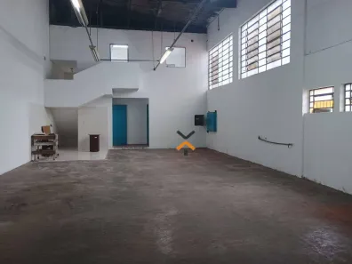 Galpão/Depósito/Armazém para alugar, 252m² no Casa Grande, Diadema