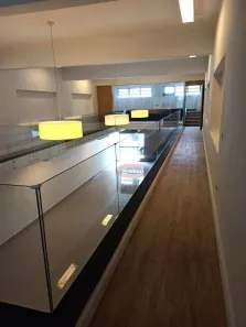 Prédio Comercial para alugar, 400m² no Centro, Santos