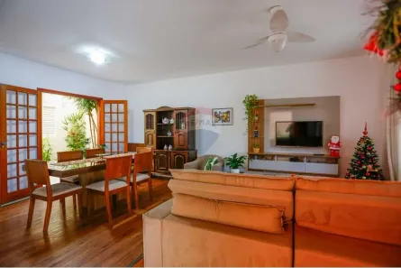 Casa com 3 Quartos à venda, 144m² no Jardim São Carlos, Sorocaba
