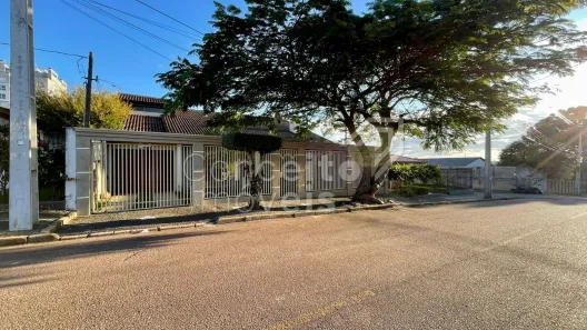Casa com 4 Quartos à venda, 185m² no Orfãs, Ponta Grossa
