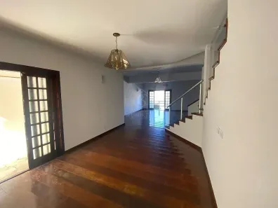 Casa com 4 Quartos à venda, 180m² no Jardim Maria Izabel, Marília