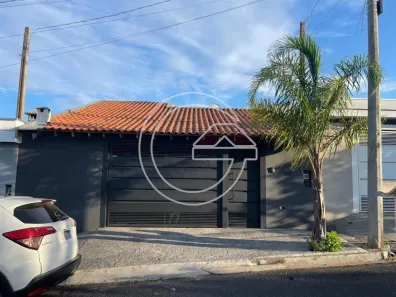 Casa com 2 Quartos à venda, 160m² no Centro, Marília