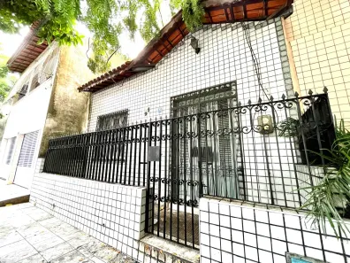 Casa com 2 Quartos para alugar, 90m² no Benfica, Fortaleza