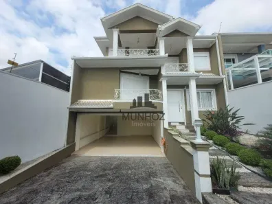 Casa com 4 Quartos à venda, 289m² no Butiatuvinha, Curitiba