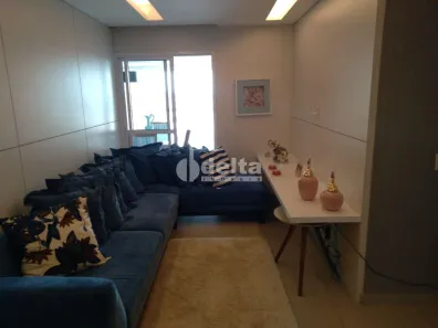 Cobertura com 3 Quartos para alugar, 190m² no Centro, Uberlândia