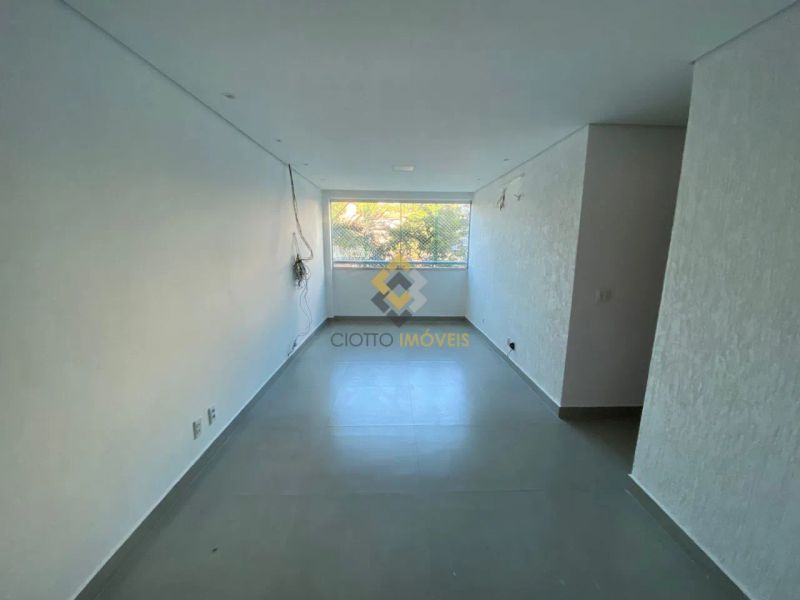 Apartamento com 3 quartos — São Francisco, Belo Horizonte