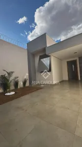 Casa com 3 Quartos à venda, 65m² no Carmelo, Montes Claros