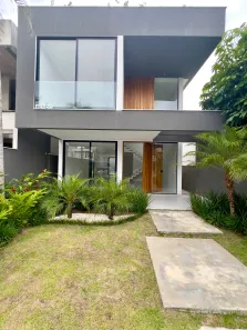 Casa de Condomínio com 4 Quartos à venda, 350m² no Barra da Tijuca, Rio de Janeiro