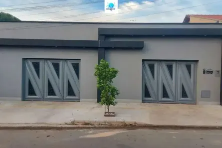 Casa com 3 Quartos à venda, 200m² no Jardim Itaipu, Goiânia