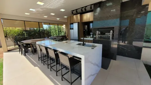 Casa com 3 Quartos à venda, 360m² no Moinho dos Ventos, Goiânia