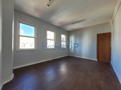 Sala Comercial para alugar, 25m² no Centro Histórico, Porto Alegre