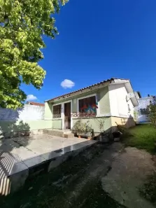 Casa com 2 Quartos à venda, 90m² no Parque Granja Esperança, Cachoeirinha