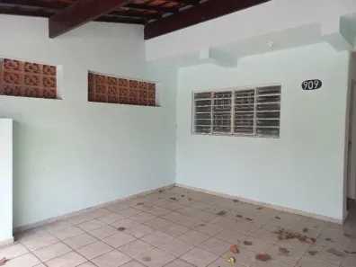 Sobrado com 4 Quartos à venda, 138m² no Conjunto Residencial Galo Branco, São José dos Campos