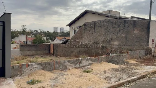 Lote/Terreno à venda, 321m² no Jardim Alvorada, Londrina
