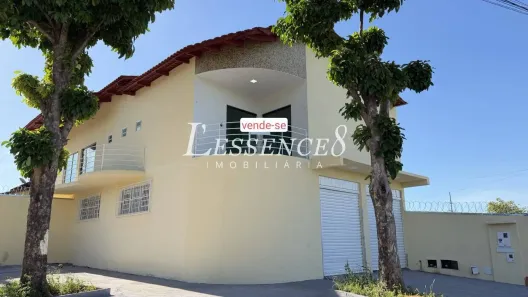 Sobrado com 3 Quartos à venda, 330m² no Residencial Canadá, Goiânia